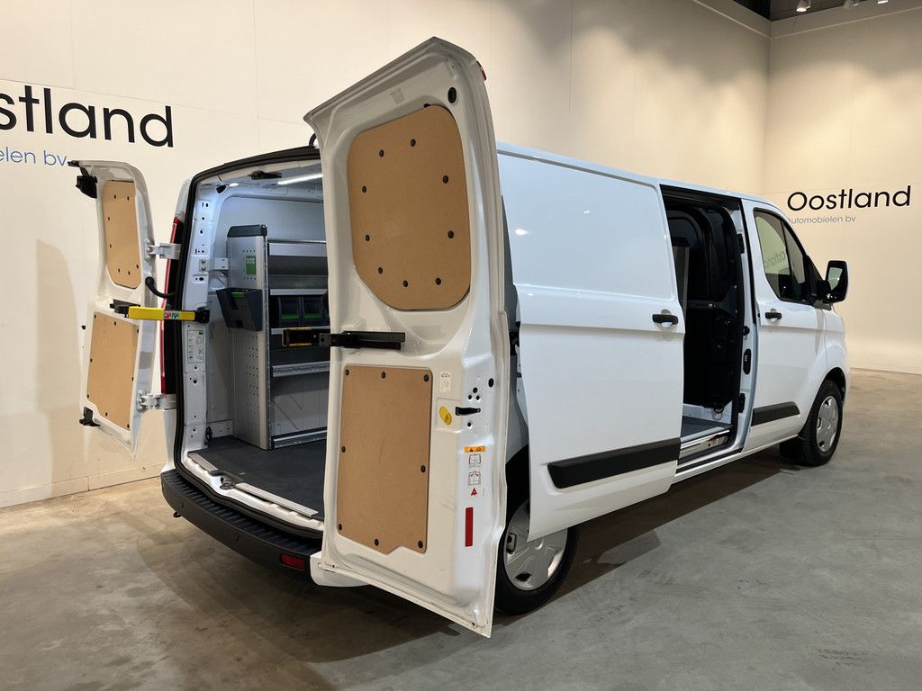 Ford Transit Custom 300 2.0 TDCI L2H1 Trend / Servicebus / Bott Inrichting / Euro 6 / Airco / CarPlay / Camera / Cruise Control / Navigatie / 3-Zits / 74.000 KM !!