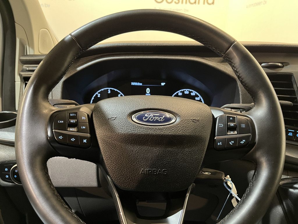 Ford Transit Custom 300 2.0 TDCI L2H1 Trend / Servicebus / Bott Inrichting / Euro 6 / Airco / CarPlay / Camera / Cruise Control / Navigatie / 3-Zits / 74.000 KM !!
