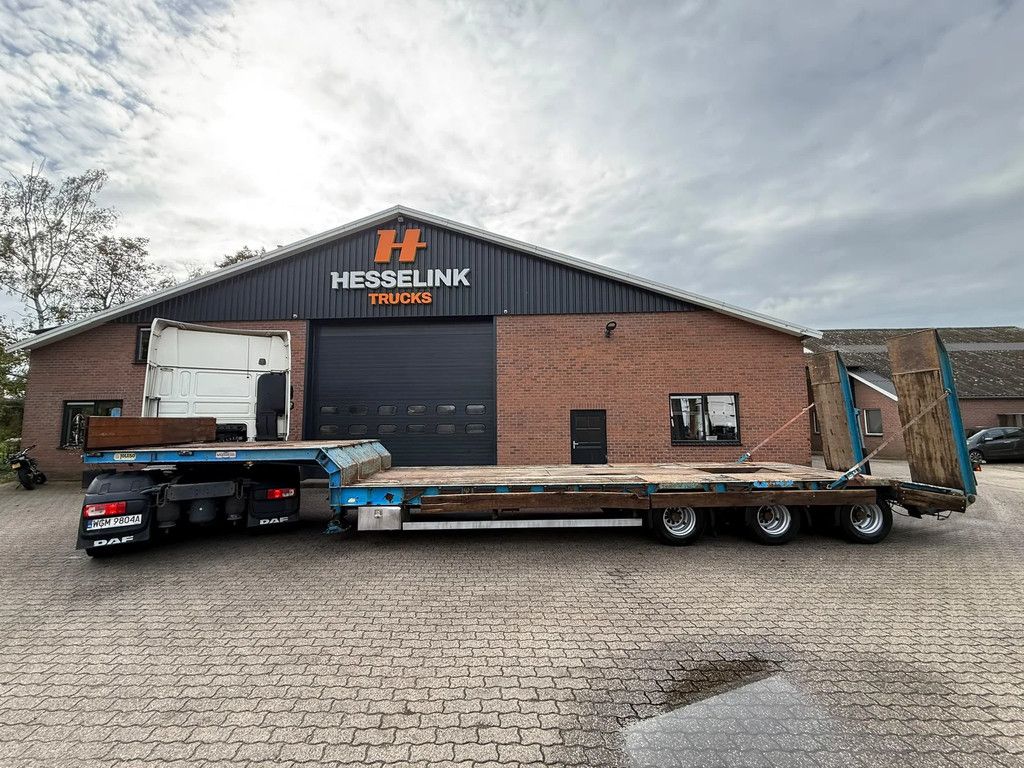 Montenegro SG45 Hydraulische Oprijplaten NL Trailer APK/TUV 04-2027