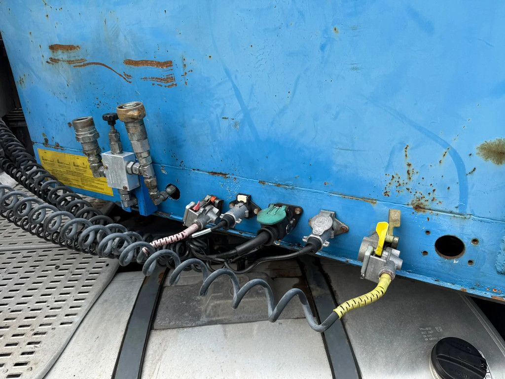 Montenegro SG45 Hydraulische Oprijplaten NL Trailer APK/TUV 04-2027