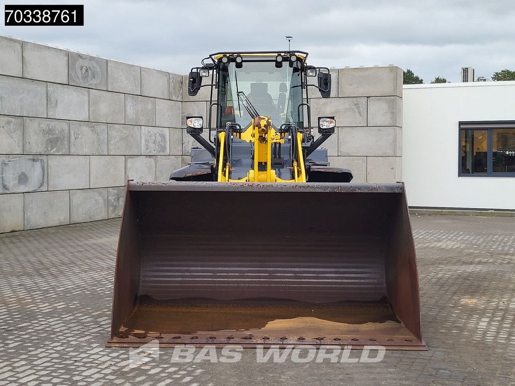 Komatsu WA270 -8E0 Quick Coupler