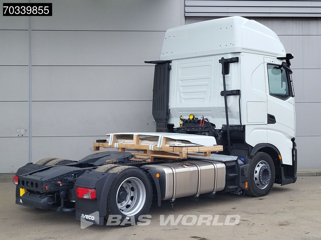 Iveco S-Way 500 4X2 NEW! MEGA Retarder 2x tanks Standklima ACC NAVI LED