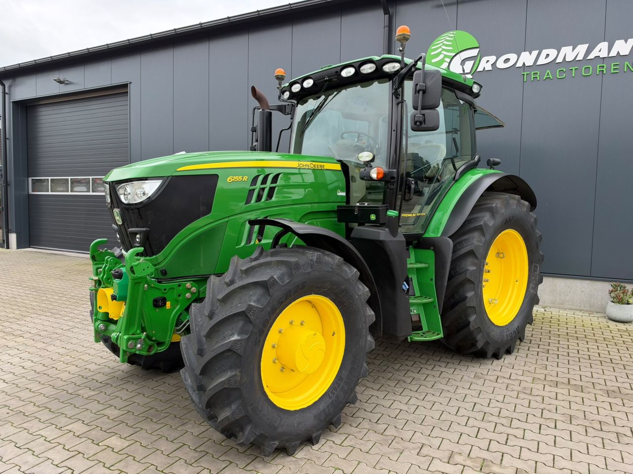 John Deere 6155R AP