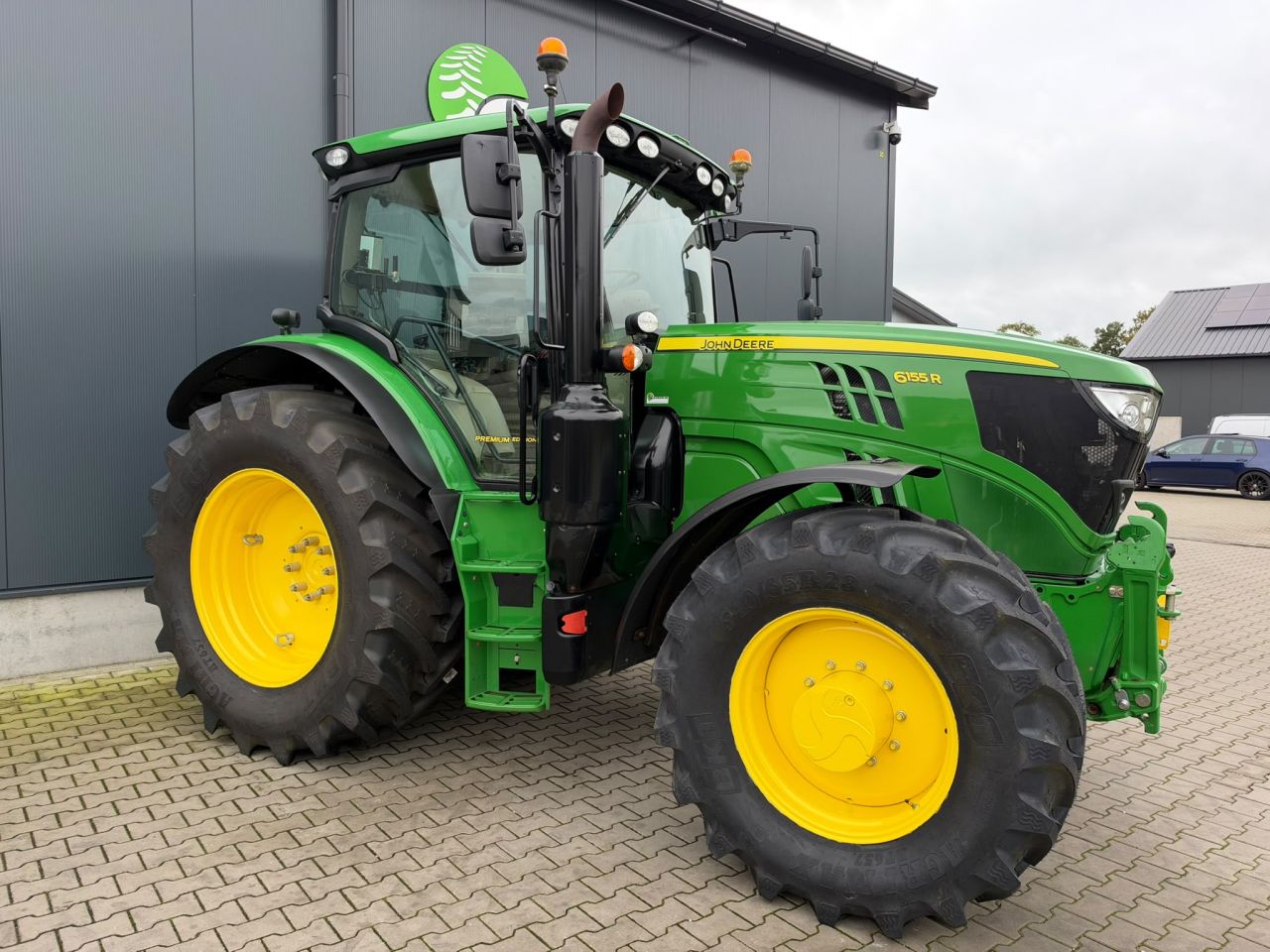 John Deere 6155R AP