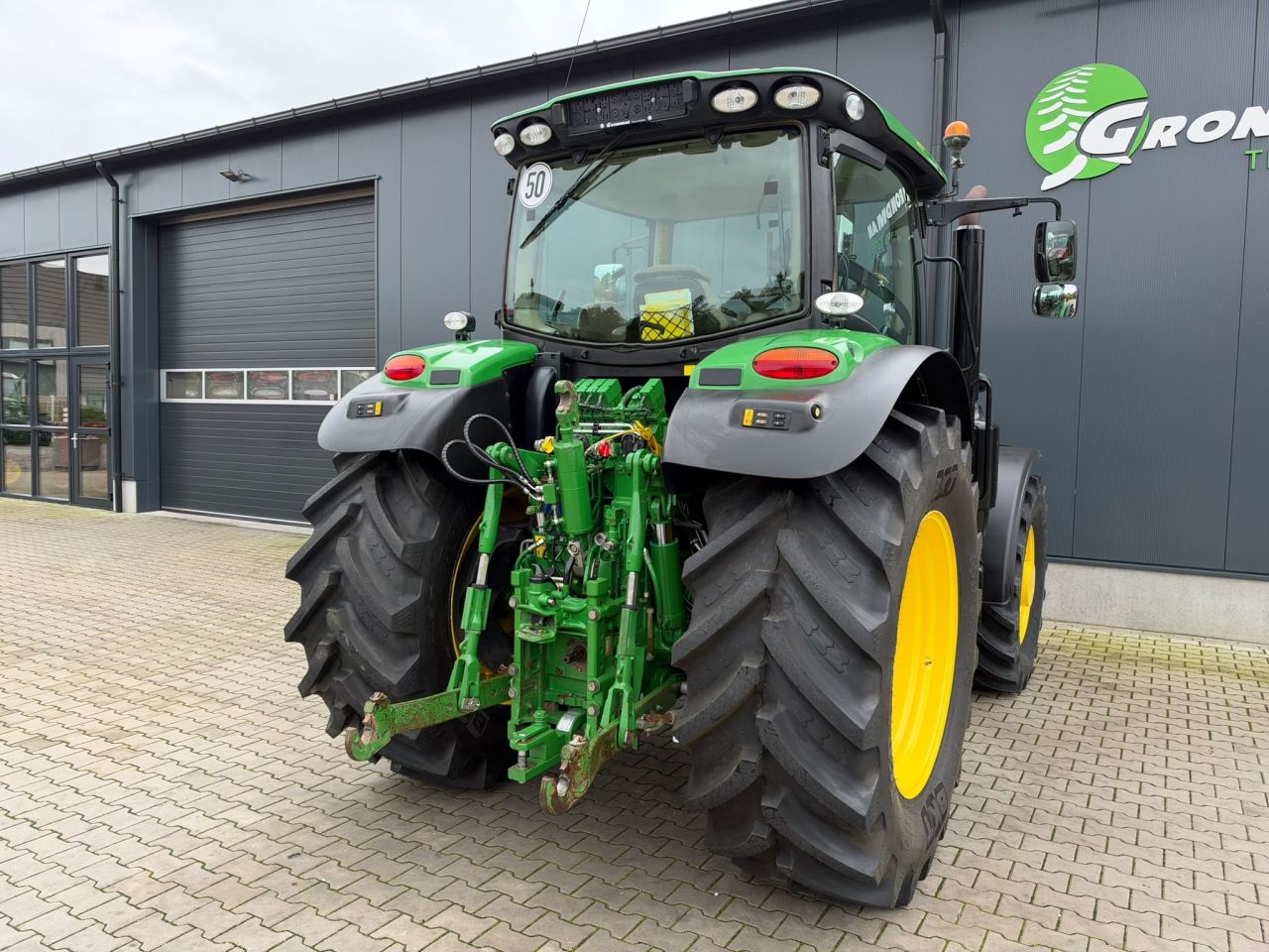 John Deere 6155R AP