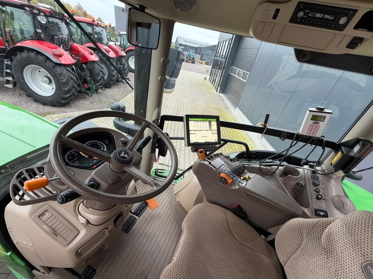 John Deere 6155R AP