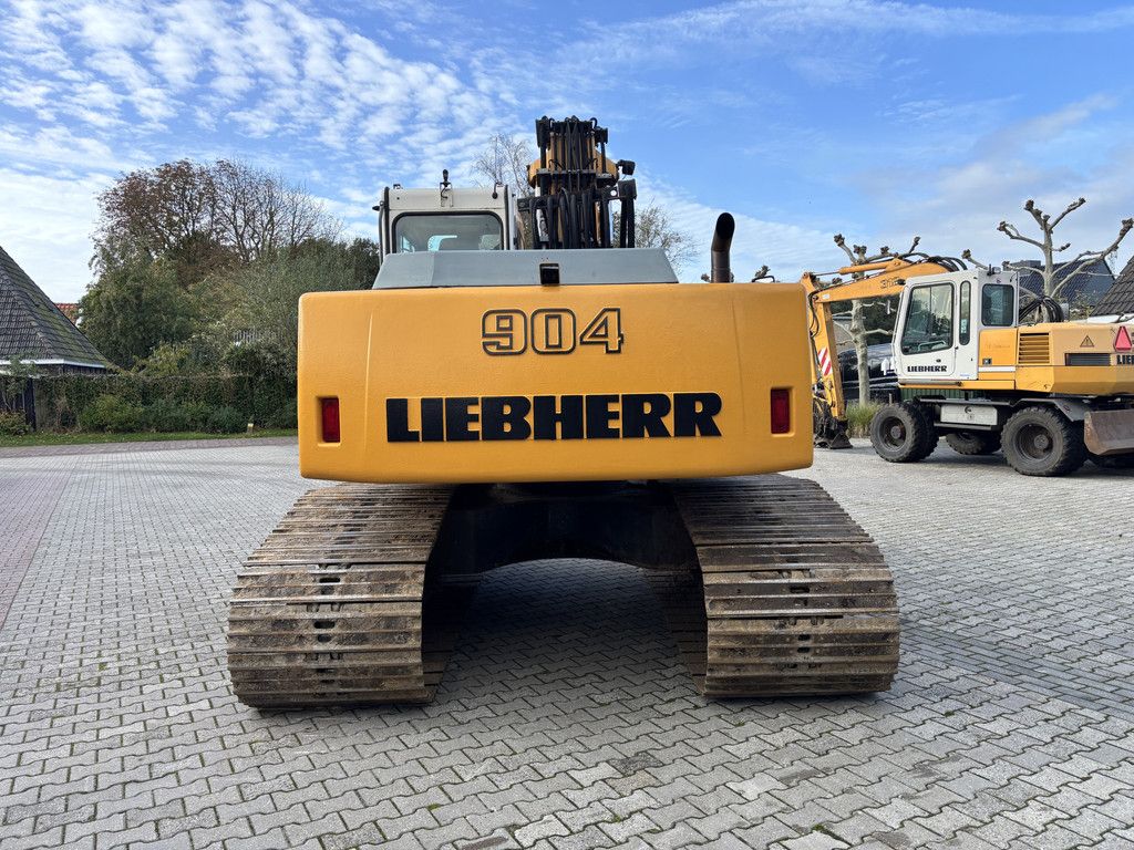 Liebherr R904 HDSL Litronic. Hydr-Snelwissel met Bak.