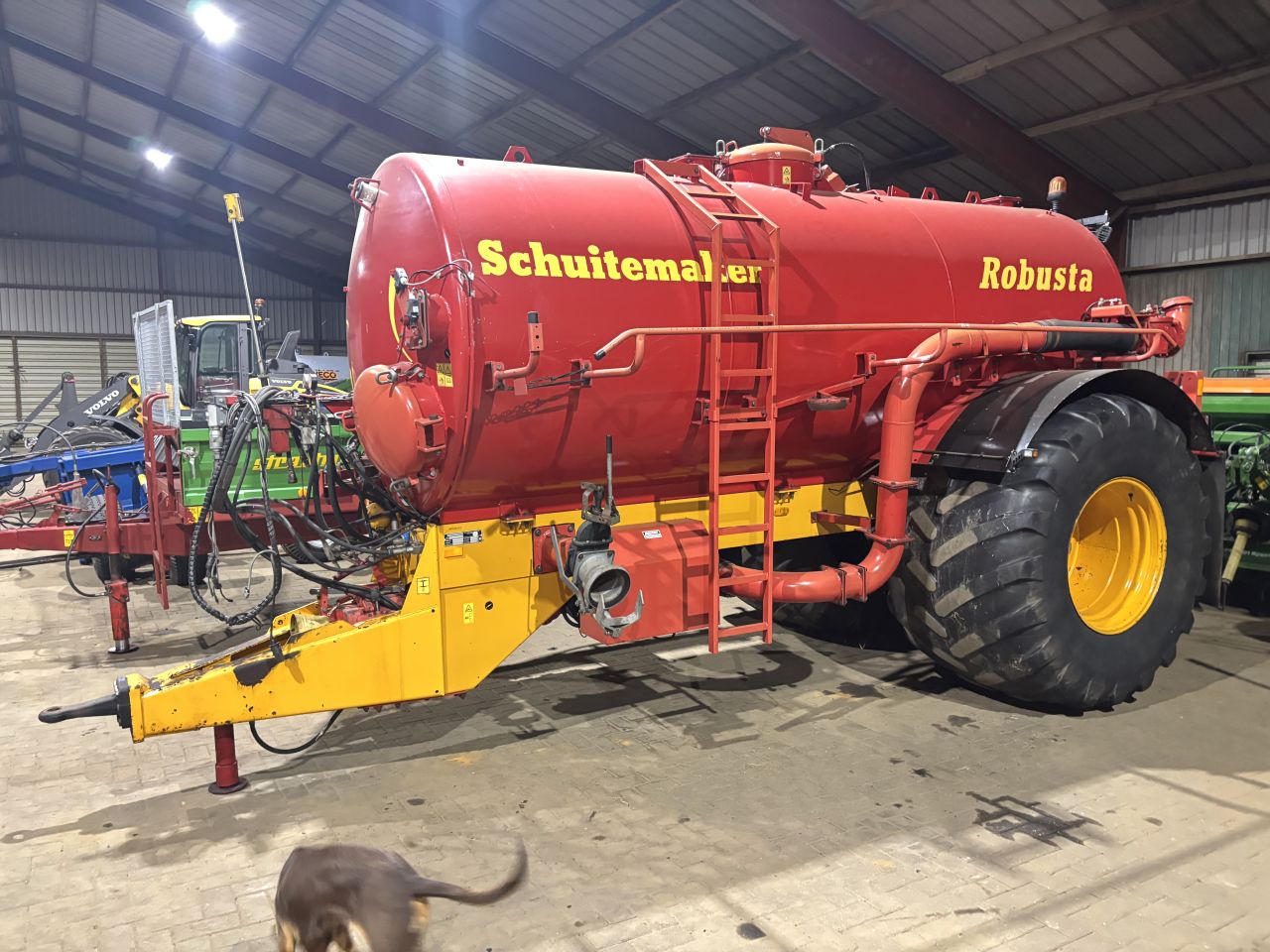 Diverse landbouwmachines