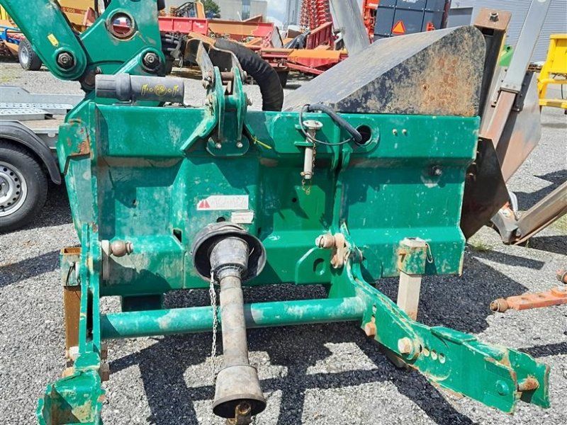 Spearhead Twiga 800T