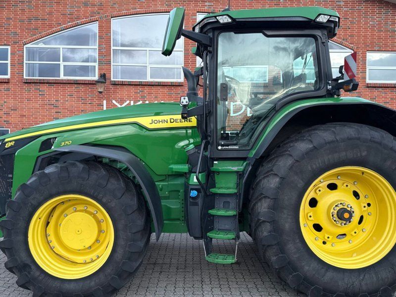 John Deere 8R 370