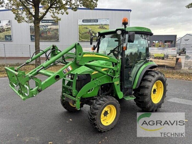John Deere 4720