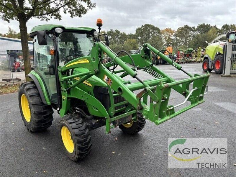 John Deere 4720