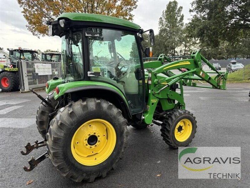 John Deere 4720