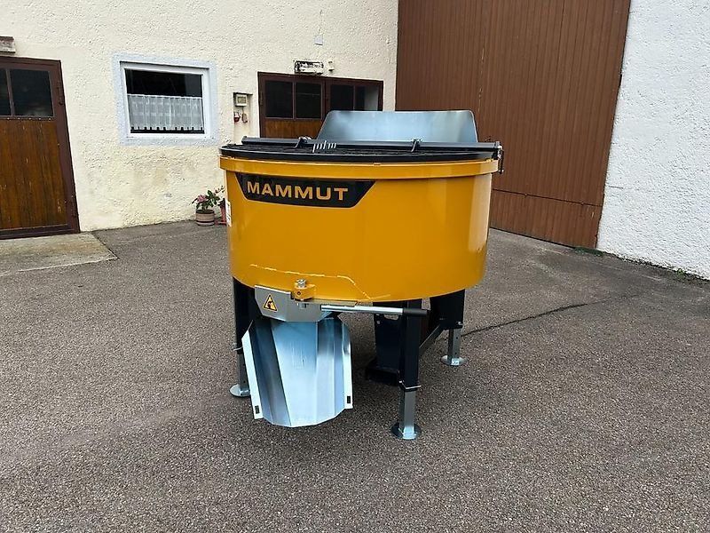 Mammut Betonmischer TM 150 Zwangsmischer für Traktor Lader Bagger