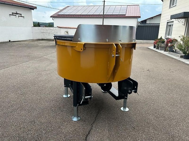 Mammut Betonmischer TM 150 Zwangsmischer für Traktor Lader Bagger