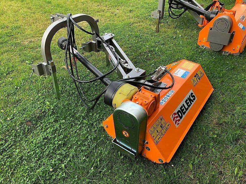 Deleks Volpe120 Schlegel  Seitenverstellbar Mähwerk