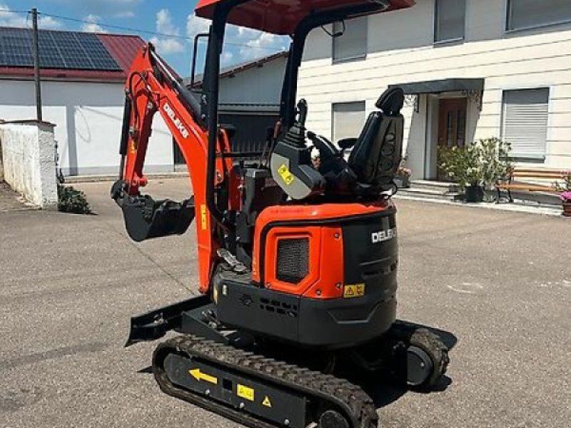 Minibagger Deleks M120 Kompaktbagger  Microbagger