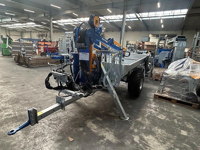 Binderberger Rückewagen RW3 alpin mit Kippermulde und BK 1,6-4000