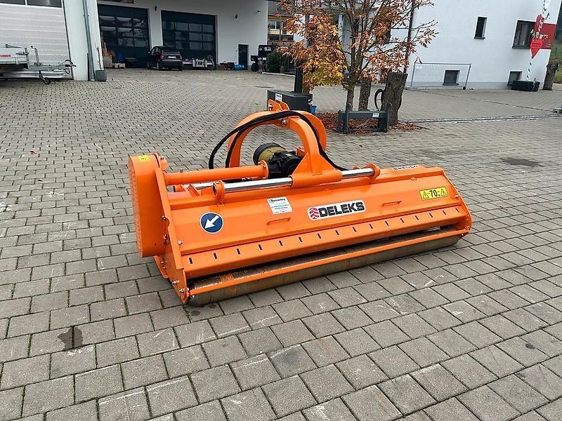 Deleks TORO-240 schwere Ausführung Böschungs