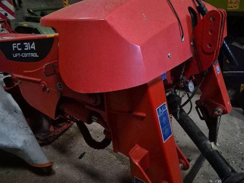 Kuhn fc 314 lift control
