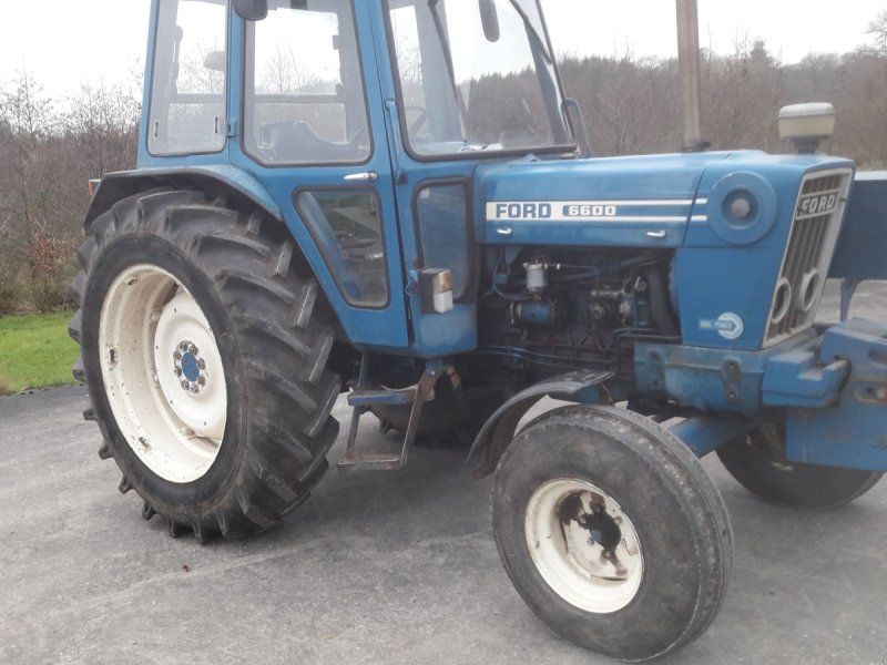 Ford 6600 2 WD Daul power