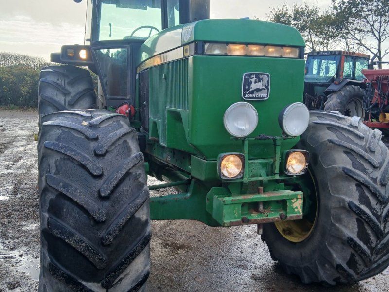 John Deere 4650