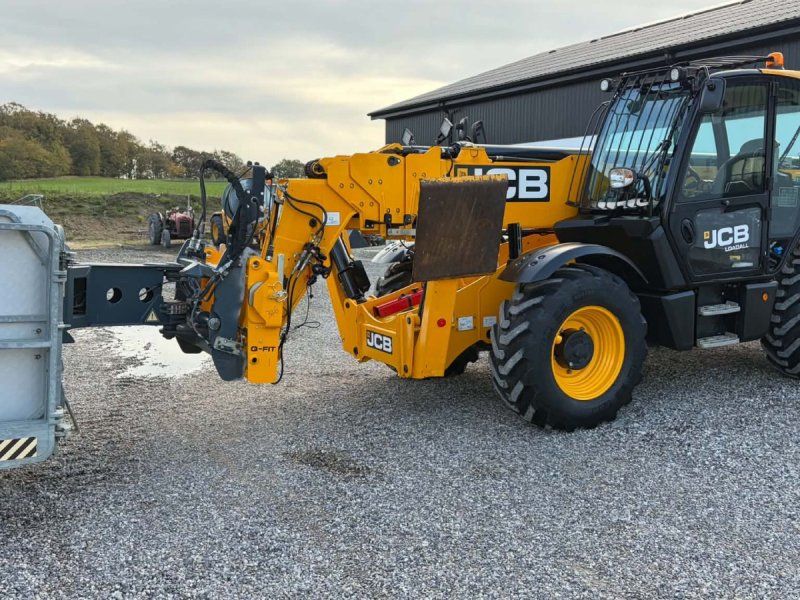 JCB 540-180 Hi-Viz