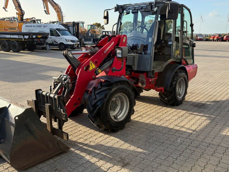 Weidemann 2080 RL40 med skovl og gafler