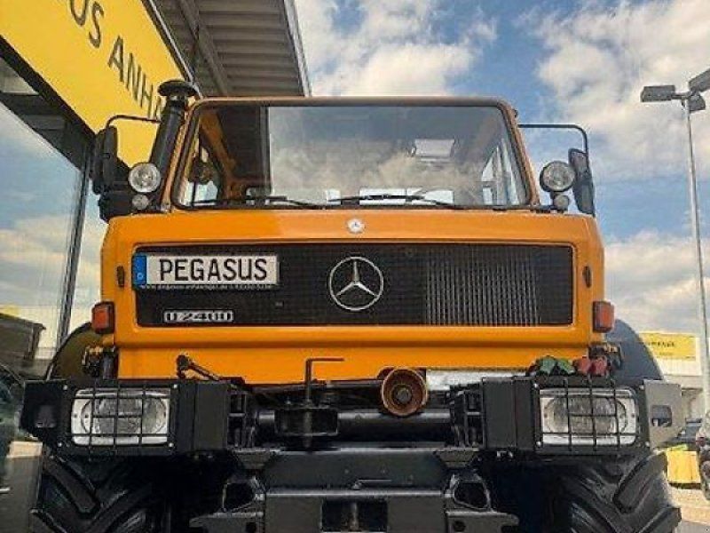 Mercedes Benz  U2400 Vollagrar Kipper 90 km/h Schlepper