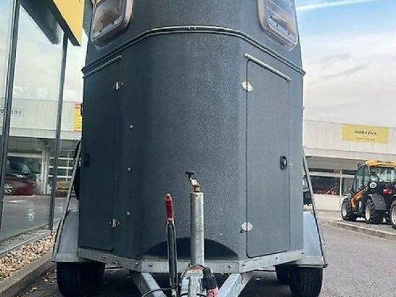 Reuter Domino 2 Pferde Vollpoly Sattelkammer 2t.