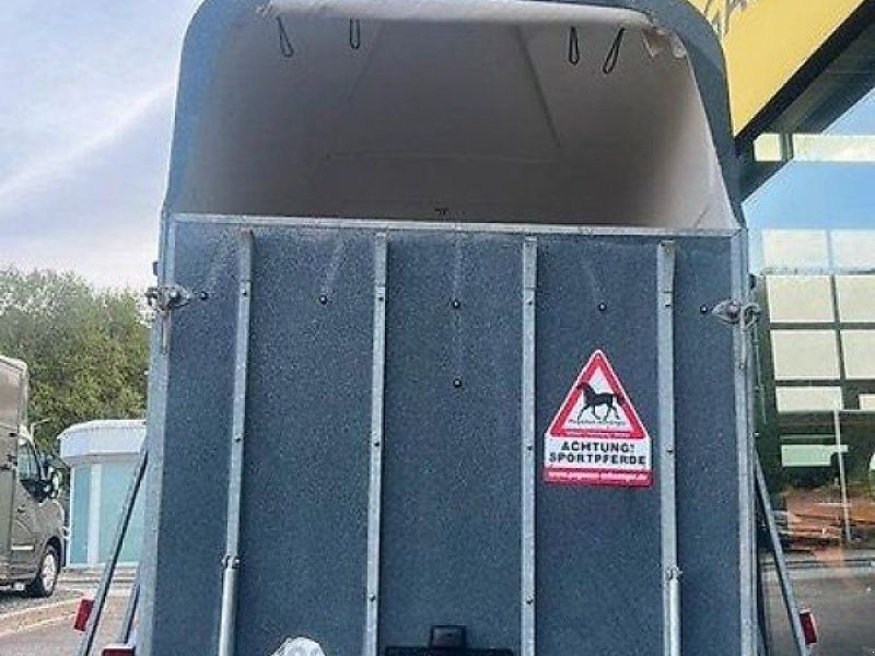 Reuter Domino 2 Pferde Vollpoly Sattelkammer 2t.