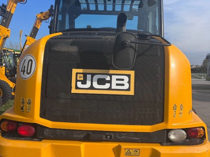 JCB TM 320 S AGRI T4F