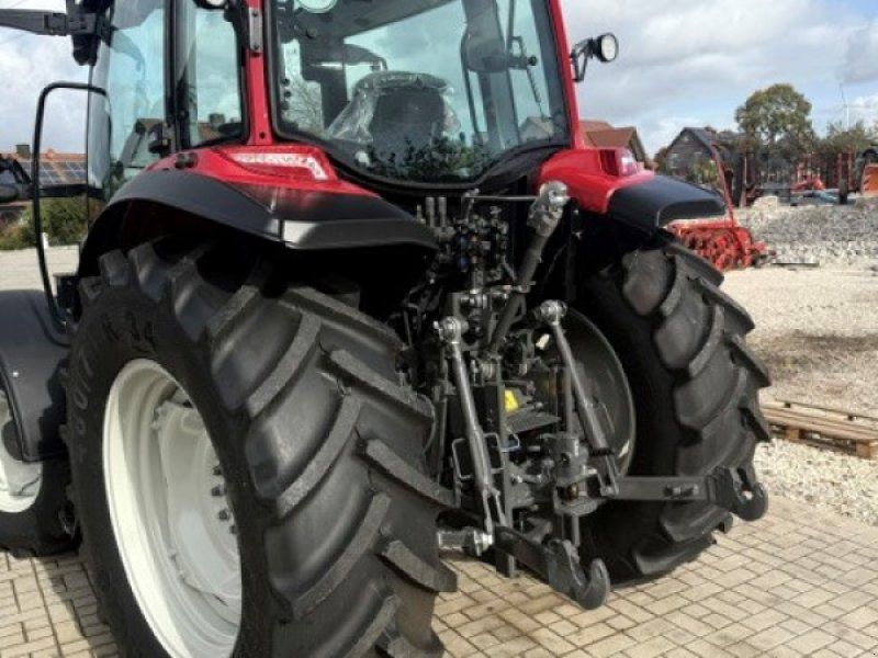 Valtra A85