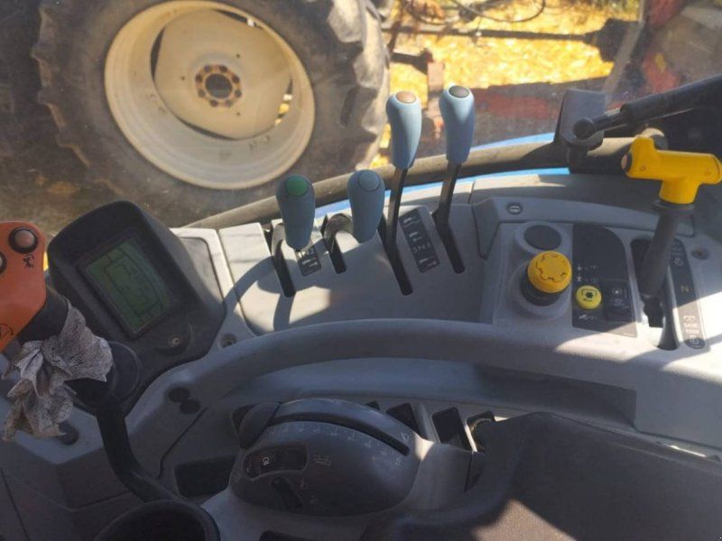 New Holland T7.230 PC Confort 180