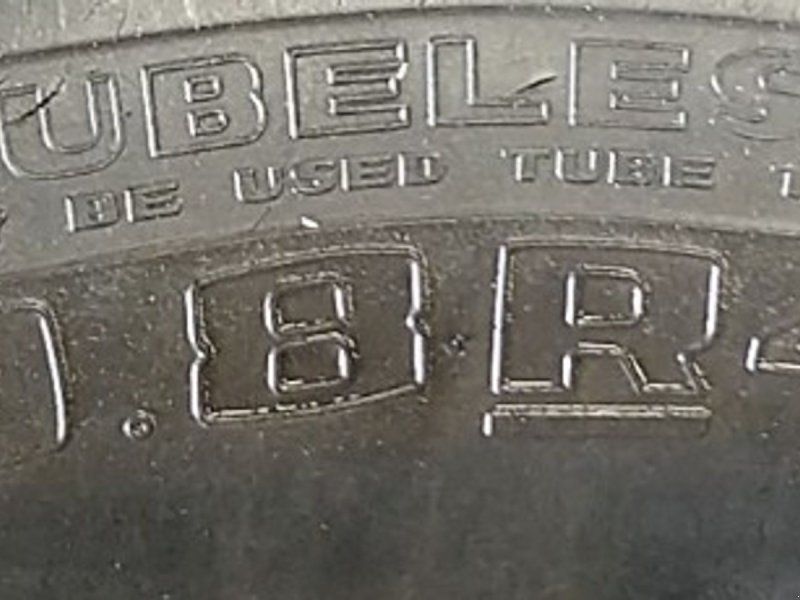 Goodyear 20.8R42 18x42/38 250mm