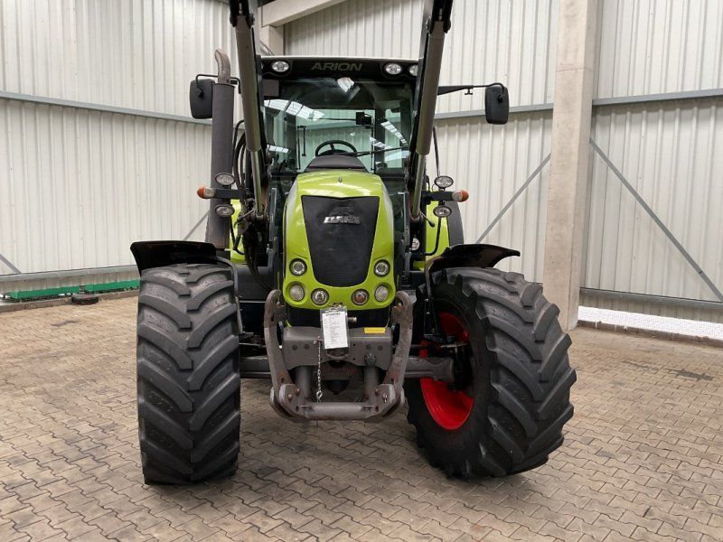 Claas Arion 630