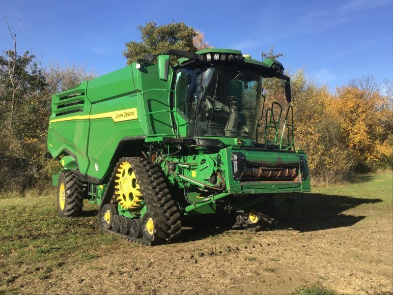 John Deere X9 1000