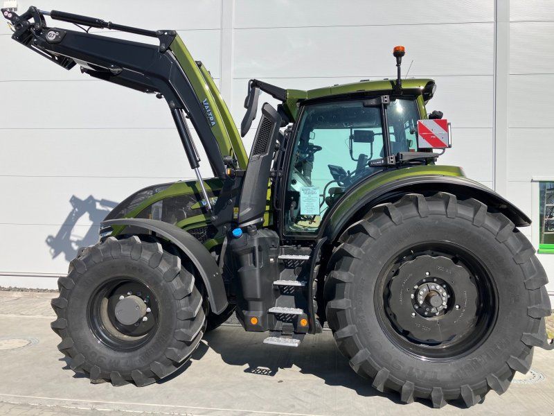 Valtra Q 285