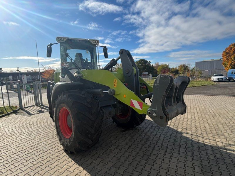 Claas TORION 1285