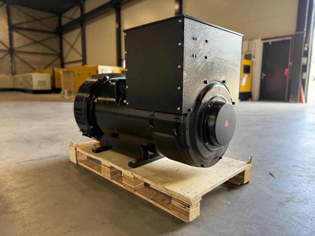 DPX CJ444F - 400 kVA Alternator - DPX-33911