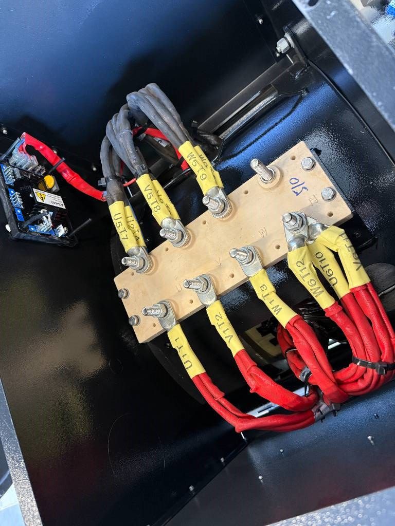 DPX CJ444F - 400 kVA Alternator - DPX-33911