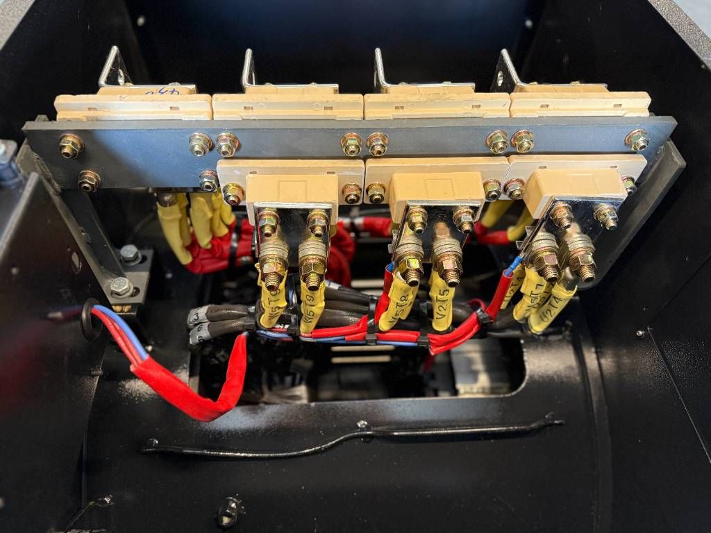 DPX CJ544D - 500 kVA Alternator - DPX-33912
