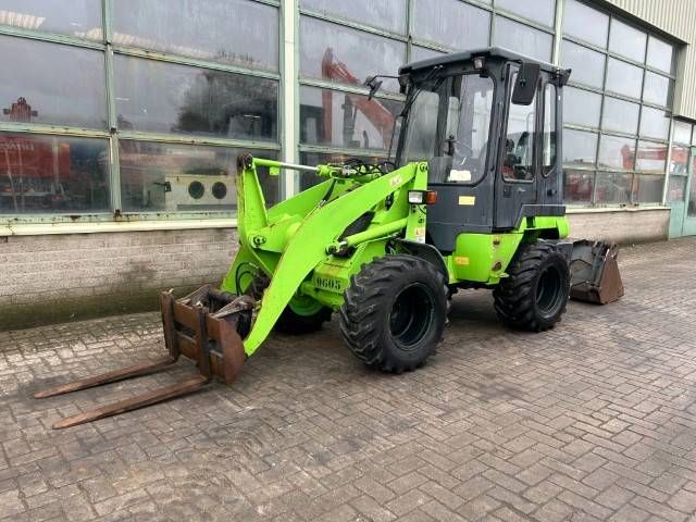 Kubota R 520 A