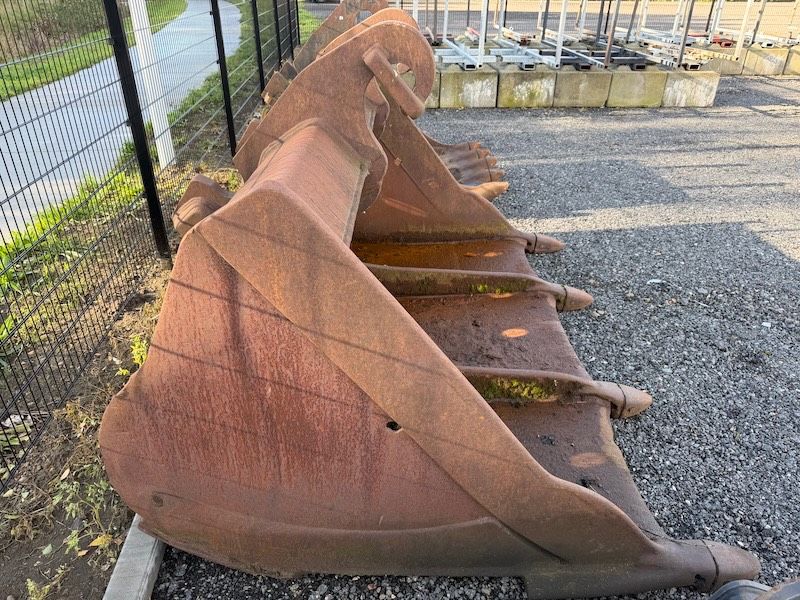 Verachtert Slotenbak 2500mm met tanden CW55