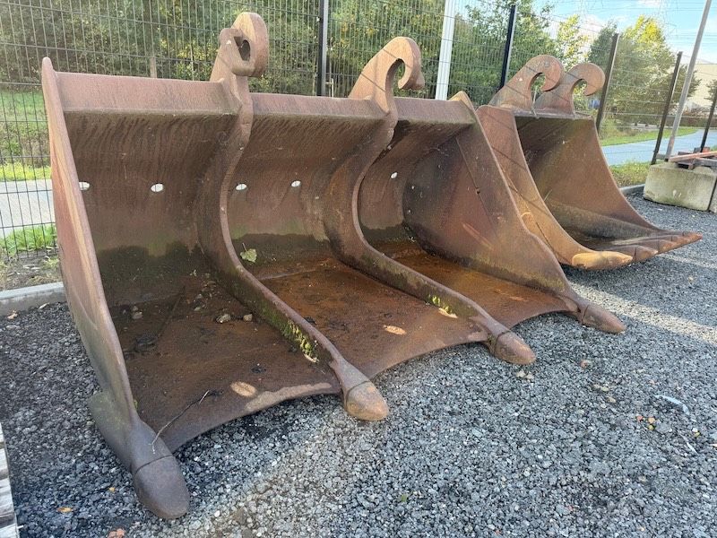 Verachtert Slotenbak 2500mm met tanden CW55