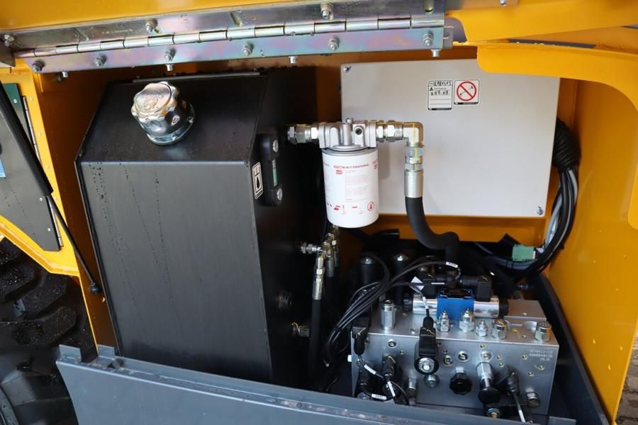 Haulotte Compact 12DX Valid Inspection, Diesel, 4x4 Drive,