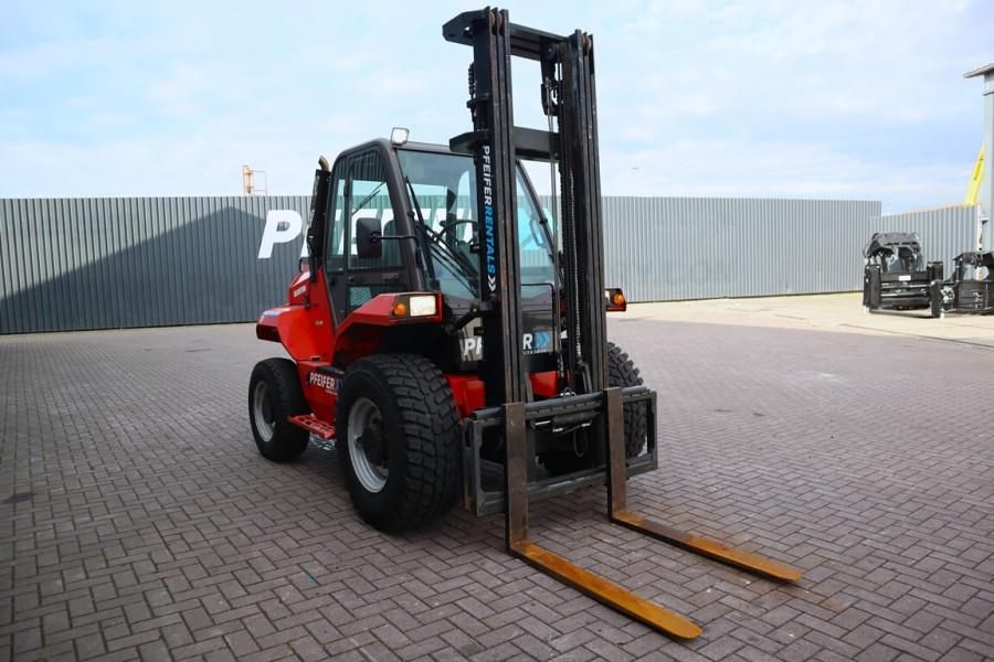Manitou M26-4 Valid inspection, Diesel, 4x4 Drive, 4500mm