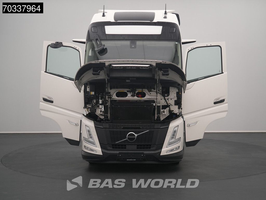 Volvo FH Aero 500 4X2 Aero XL 2x Tanks ACC