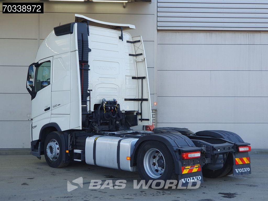 Volvo FH 500 4X2 XL 2x Tanks ACC