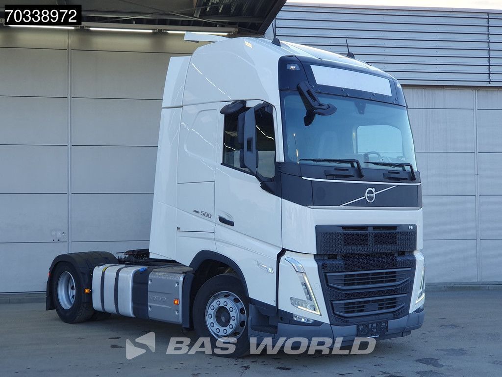 Volvo FH 500 4X2 XL 2x Tanks ACC